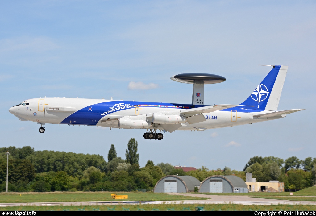 NATO – Boeing E-3A AWACS LX-N90450