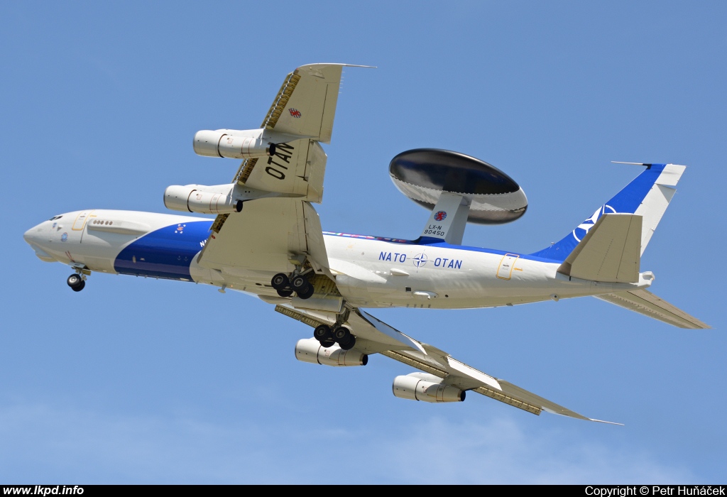 NATO – Boeing E-3A AWACS LX-N90450