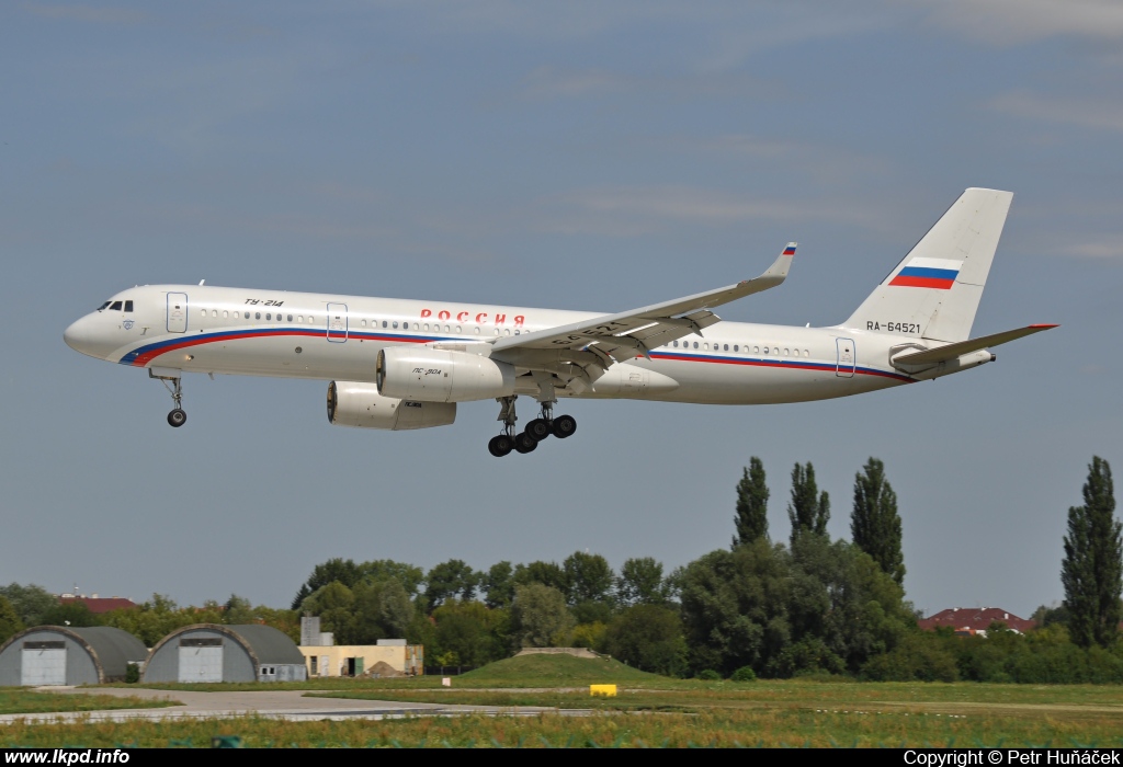 Rossia – Tupolev TU-214 RA-64521