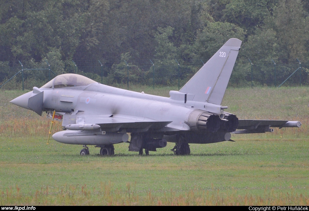 UK Air Force - RAF – Eurofighter EF-2000 (FGR4) ZK320