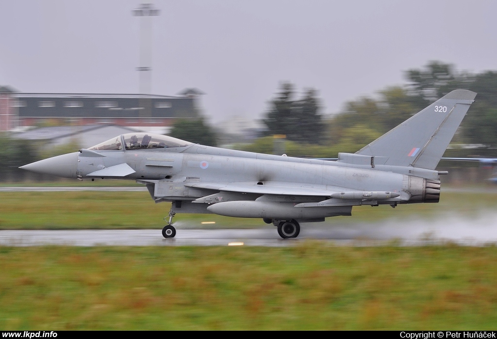 UK Air Force - RAF – Eurofighter EF-2000 (FGR4) ZK320