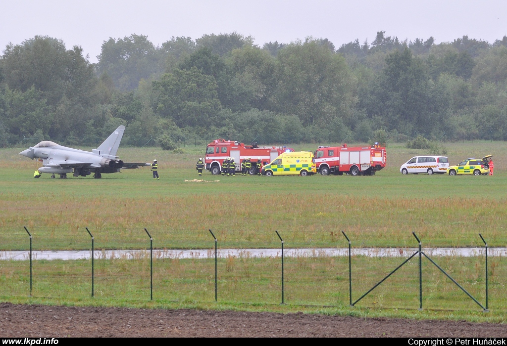 UK Air Force - RAF – Eurofighter EF-2000 (FGR4) ZK320