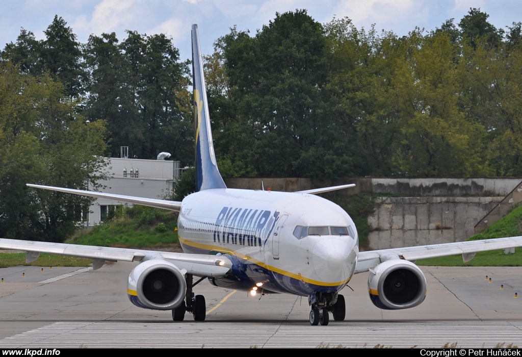 Ryanair – Boeing B737-8AS EI-DCF