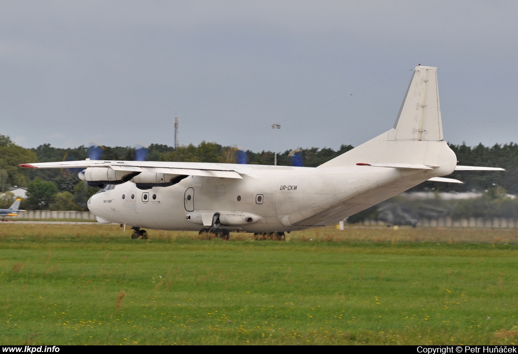 CAVOK – Antonov AN-12BP UR-CKM