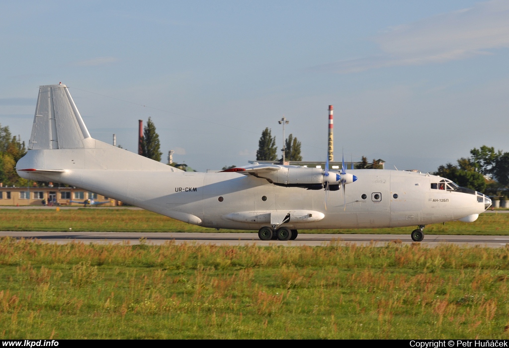 CAVOK – Antonov AN-12BP UR-CKM