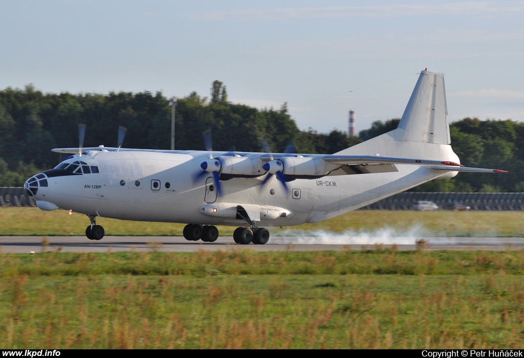 CAVOK – Antonov AN-12BP UR-CKM