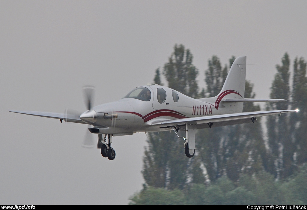 XAir – Lancair Evolution N111XA