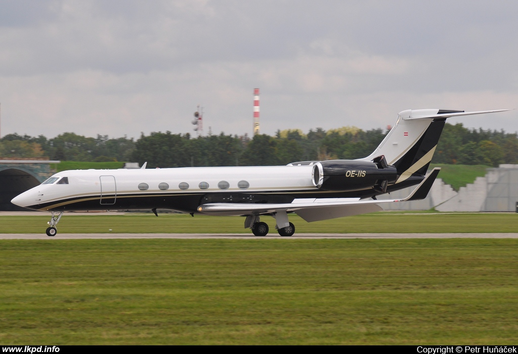 Luxaviation – Gulfstream G-V OE-IIS