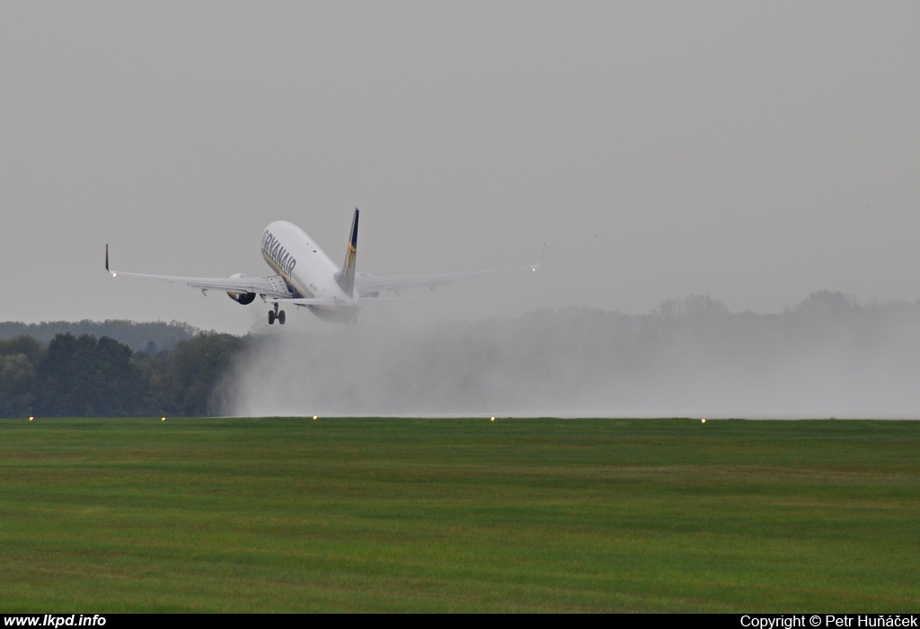 Ryanair – Boeing B737-8AS EI-FZH