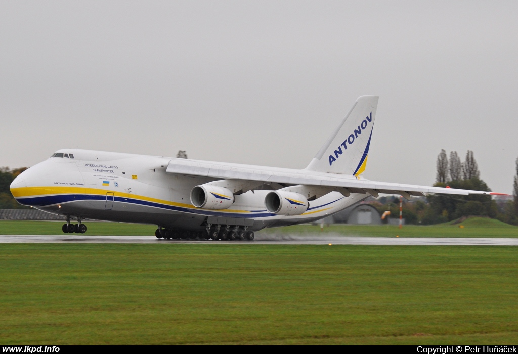 Antonov Design Bureau – Antonov AN-124-100M UR-82027