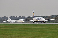 Ryanair – Boeing B737-8AS EI-FZH