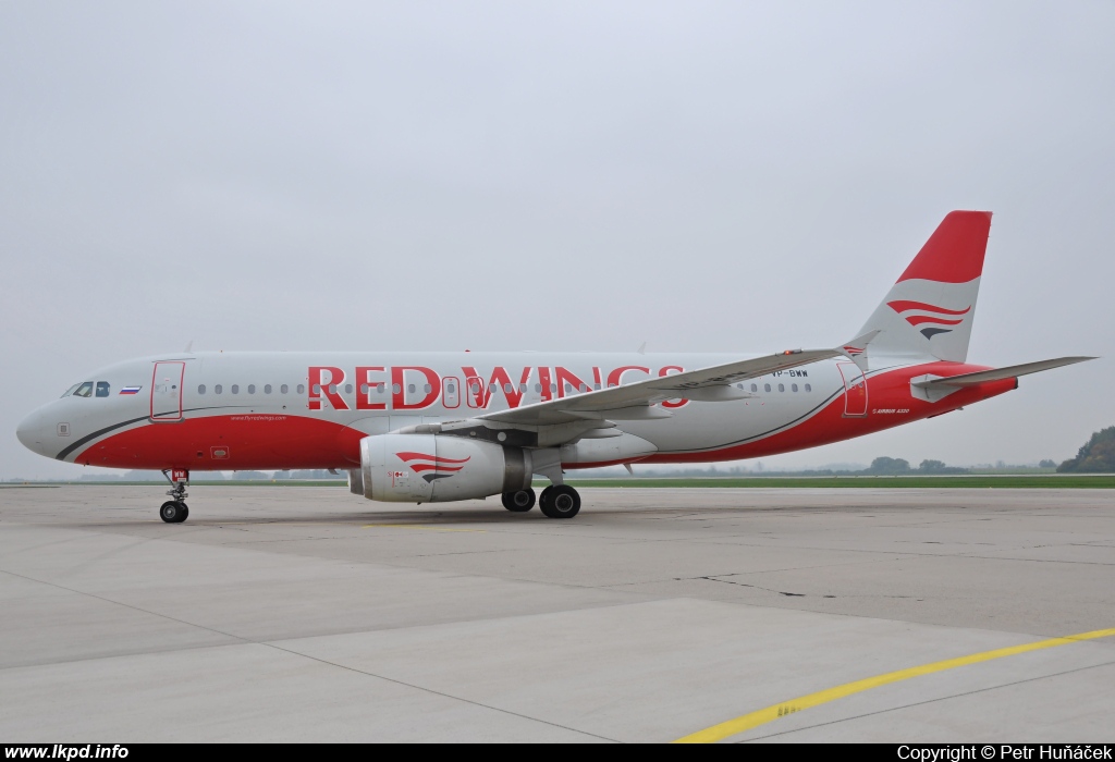 Red Wings – Airbus A320-232 VP-BWW