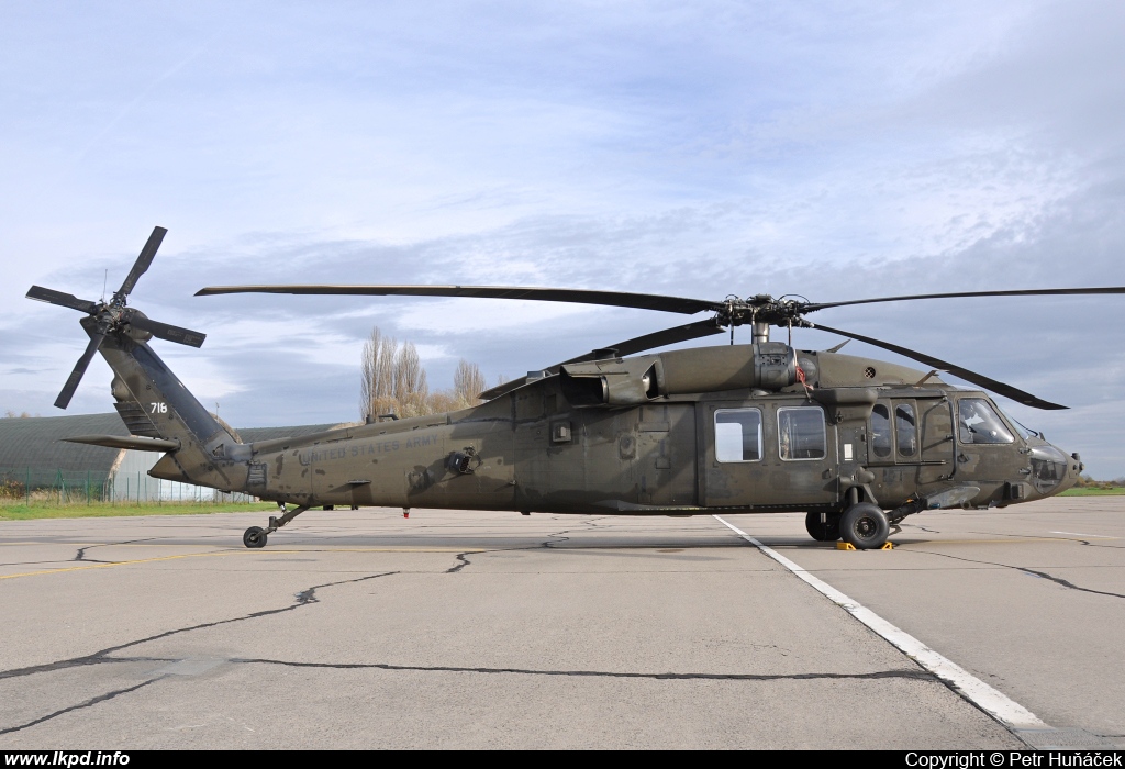 USAF – Sikorsky UH-60L (S-70A) 96-26718