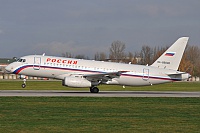 Rossia – Sukhoi SSJ-100-95B RA-89040