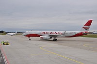 Red Wings – Tupolev TU-204-100V RA-64049