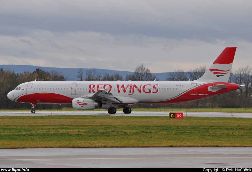 Red Wings – Airbus A321-231 VP-BRS