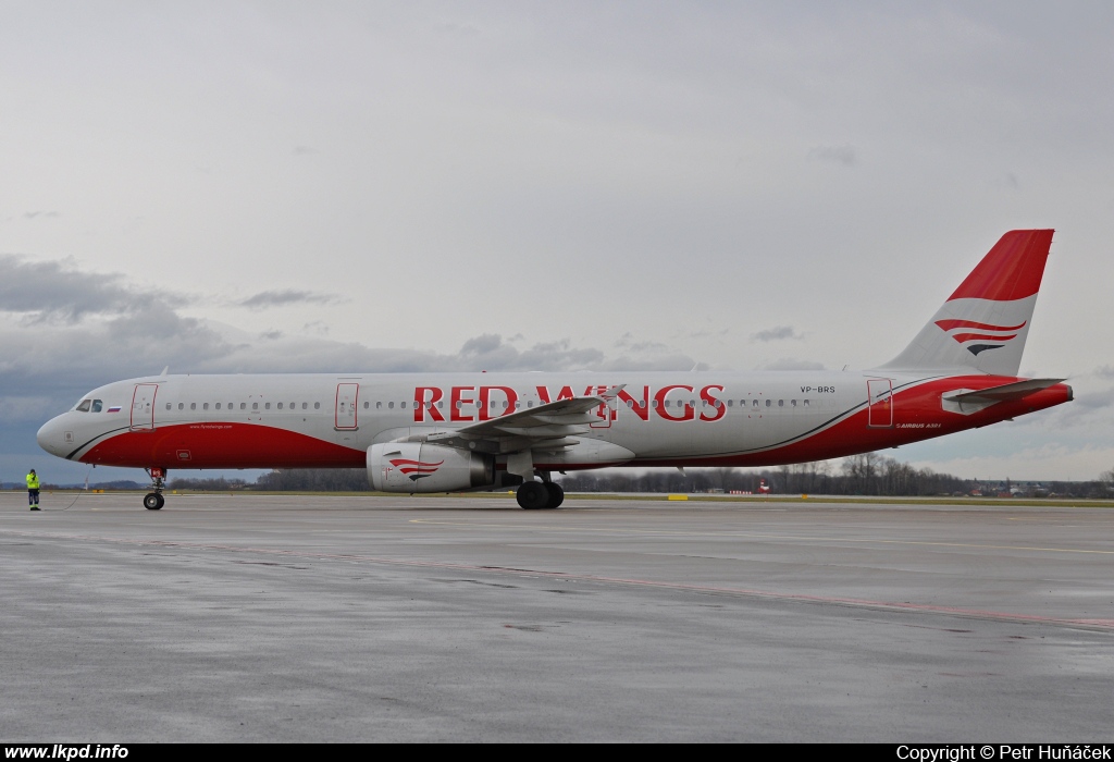 Red Wings – Airbus A321-231 VP-BRS