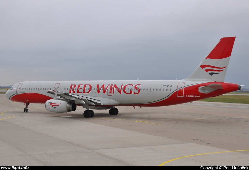 Red Wings – Airbus A321-231 VP-BRM