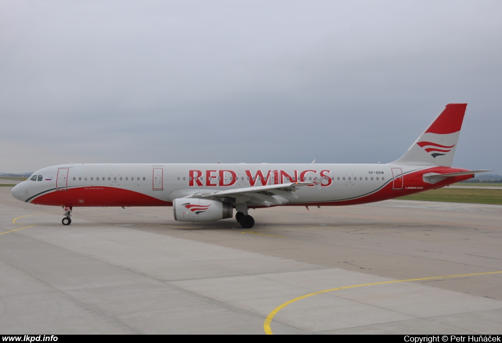 Red Wings – Airbus A321-231 VP-BRM