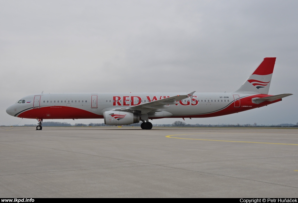 Red Wings – Airbus A321-231 VP-BRM