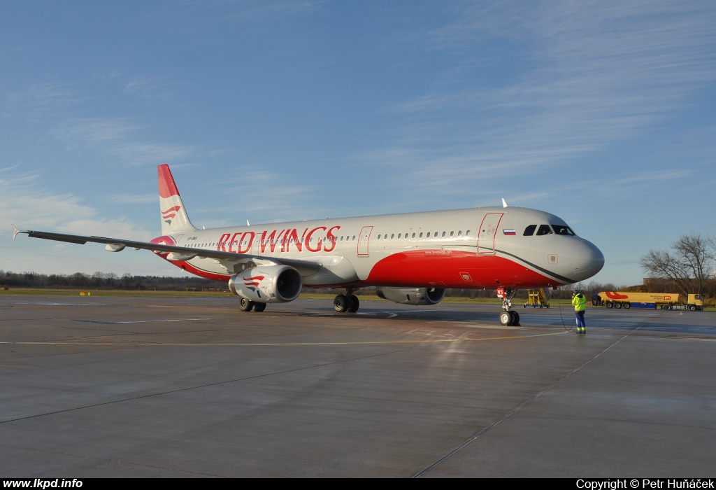 Red Wings – Airbus A321-231 VP-BWS