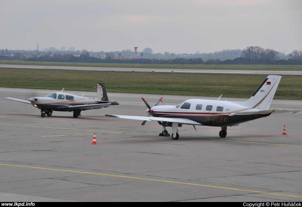 Private/Soukrom – Piper PA-46-500TP D-FLBK