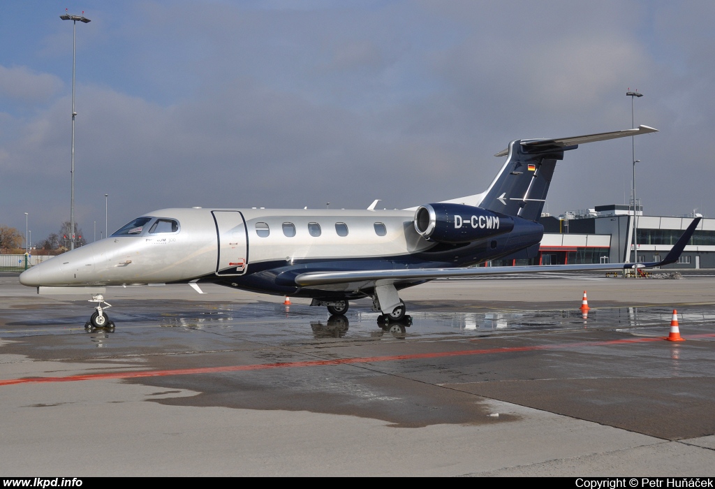 MHS AVIATION – Embraer EMB-505 Phenom 300 D-CCMW