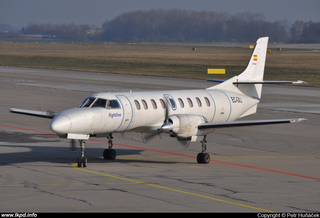 Flightline – Swearingen SA-226TC MetroII EC-GXJ