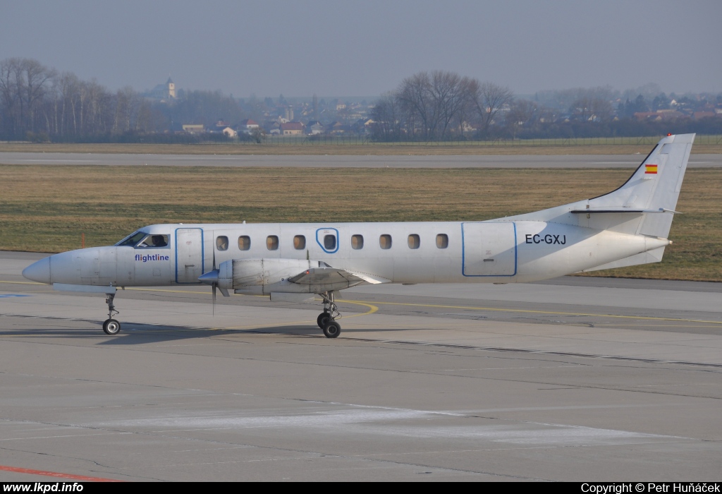 Flightline – Swearingen SA-226TC MetroII EC-GXJ