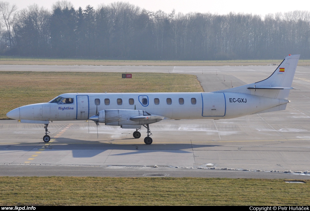 Flightline – Swearingen SA-226TC MetroII EC-GXJ