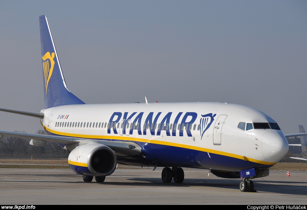 Ryanair – Boeing B737-8AS EI-DWI