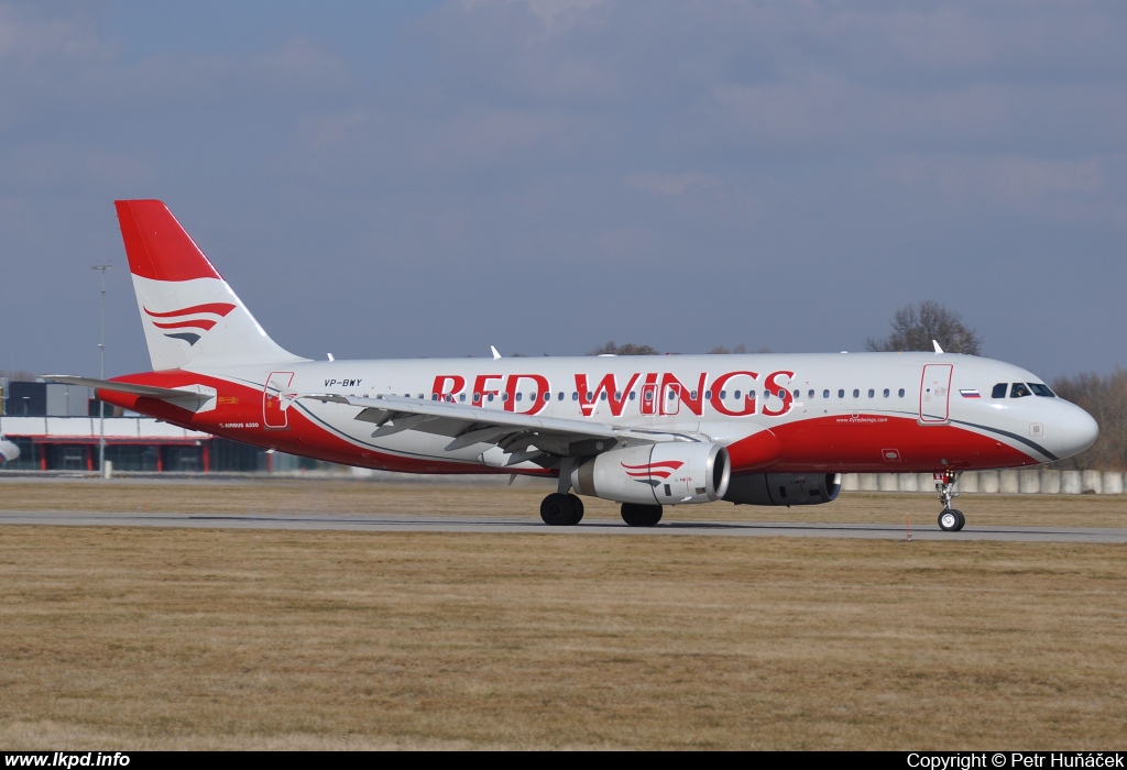 Red Wings – Airbus A320-232 VP-BWY