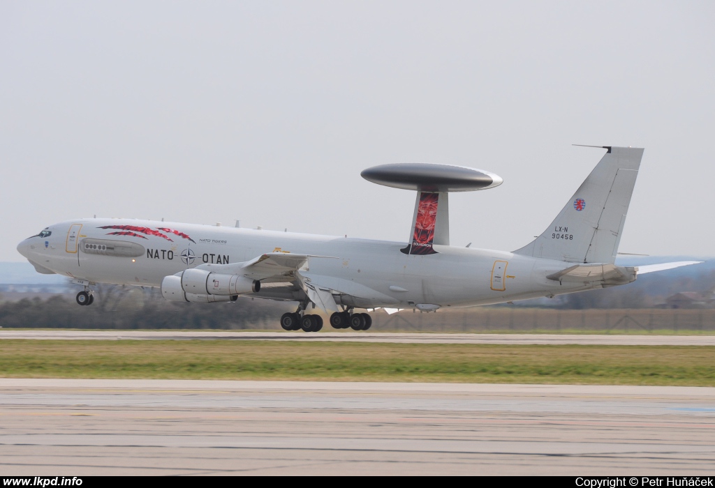 NATO – Boeing E-3A AWACS LX-N90458