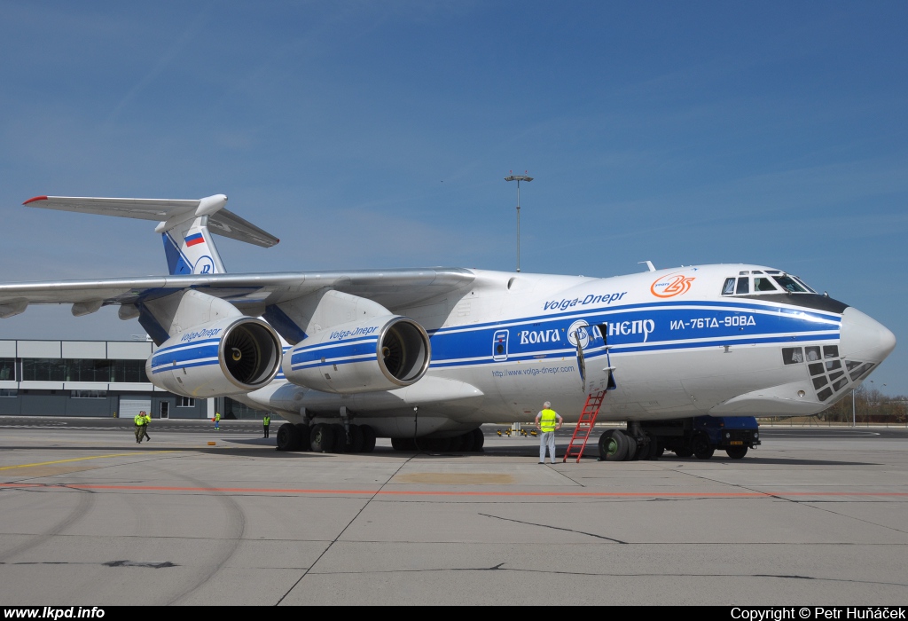 Volga-Dnepr Airlines – Iljuin IL-76TD-90VD  RA-76951