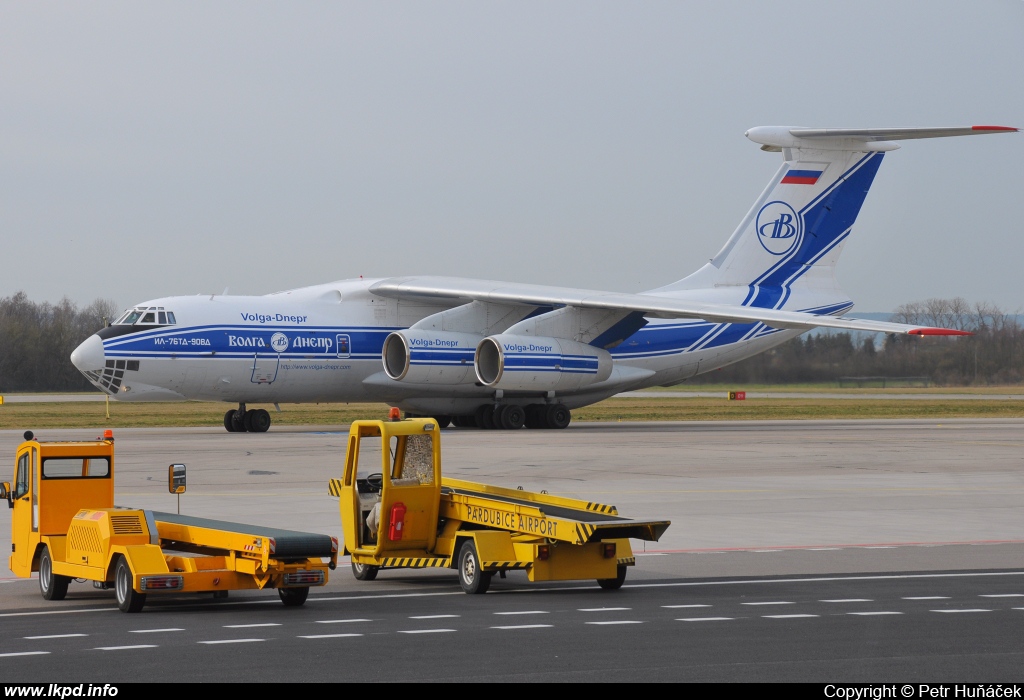 Volga-Dnepr Airlines – Iljuin IL-76TD-90VD  RA-76951