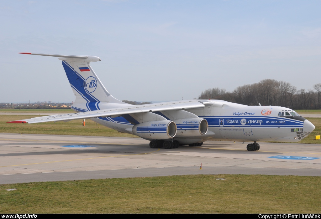 Volga-Dnepr Airlines – Iljuin IL-76TD-90VD  RA-76951