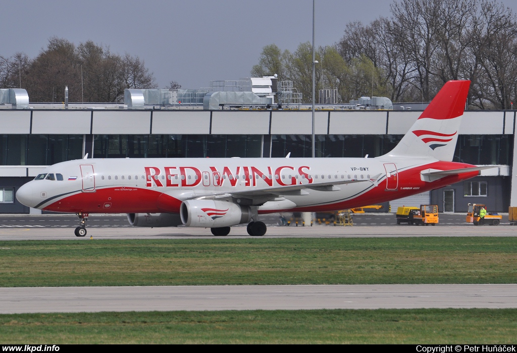 Red Wings – Airbus A320-232 VP-BWY