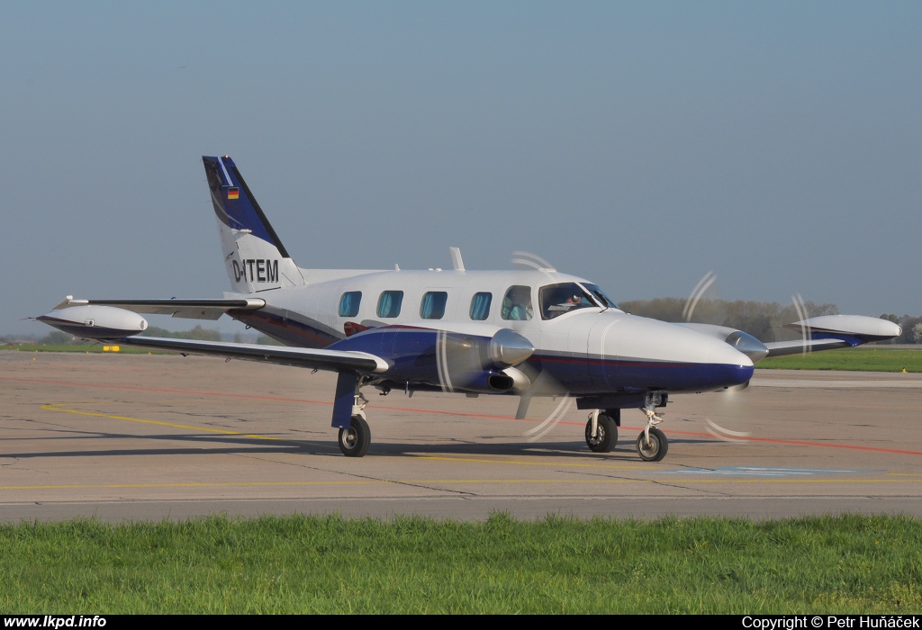 AEROTOURS – Piper PA-31T2/IIXL D-ITEM