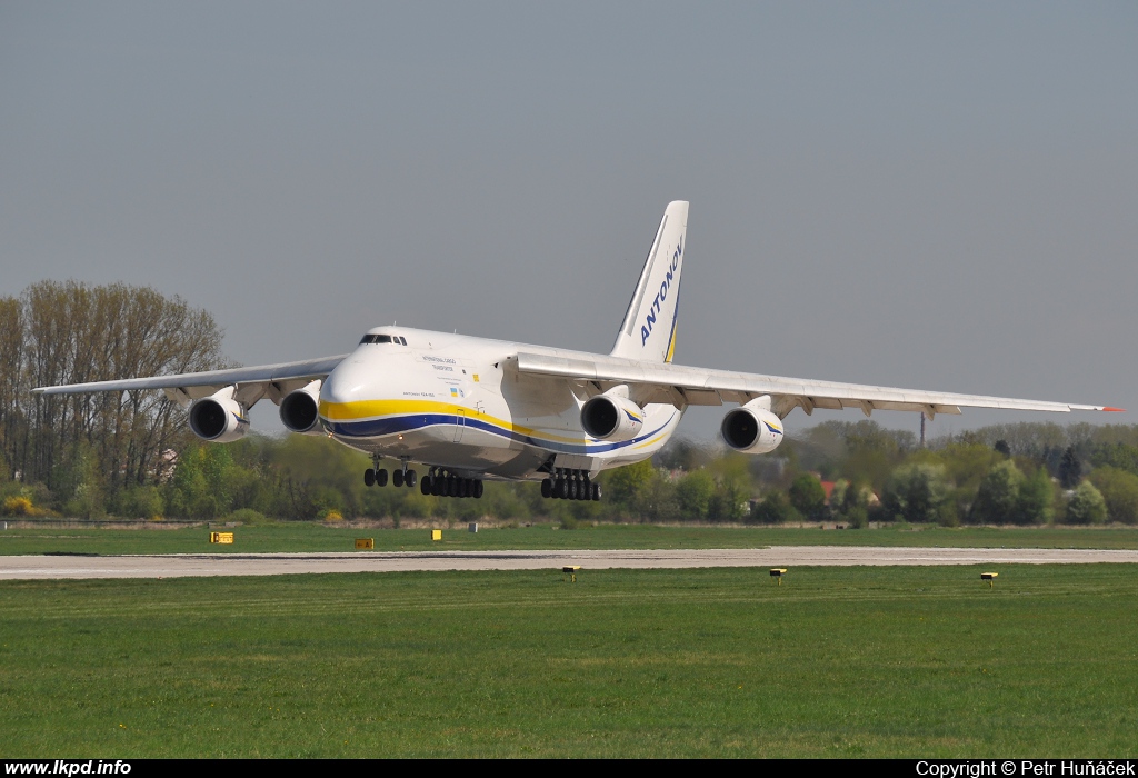 Antonov Design Bureau – Antonov AN-124-100 UR-82029