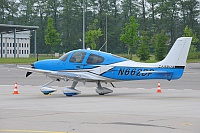 Private/Soukrom – Cirrus SR22 T N662DP