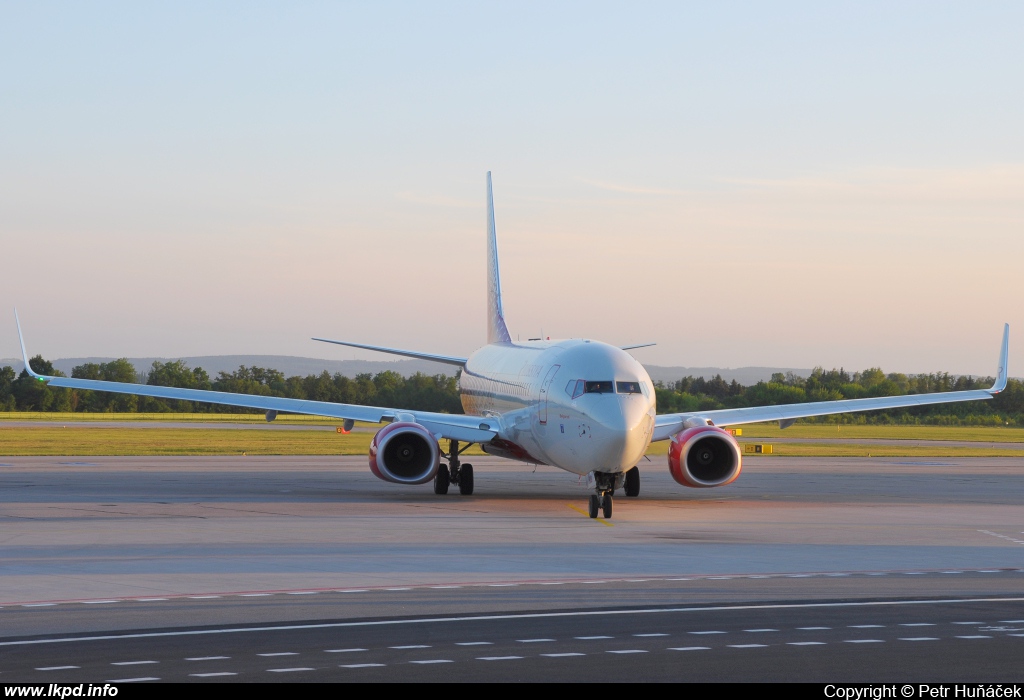 Rossia – Boeing B737-8LJ VP-BOD