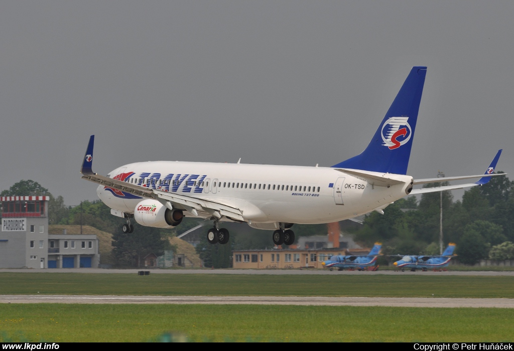 Travel Service – Boeing B737-8Q8 OK-TSD