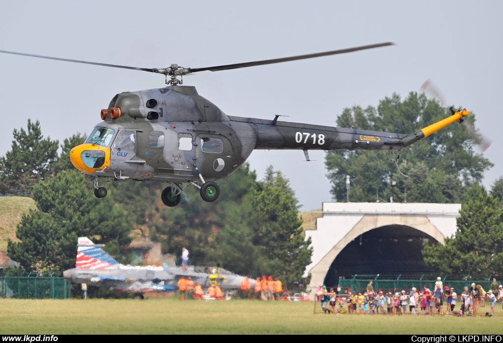 LOM-CLV – Mil Mi-2 0718