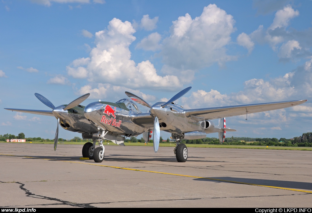 The Flying Bulls – Lockheed P-38L Lightning N25Y