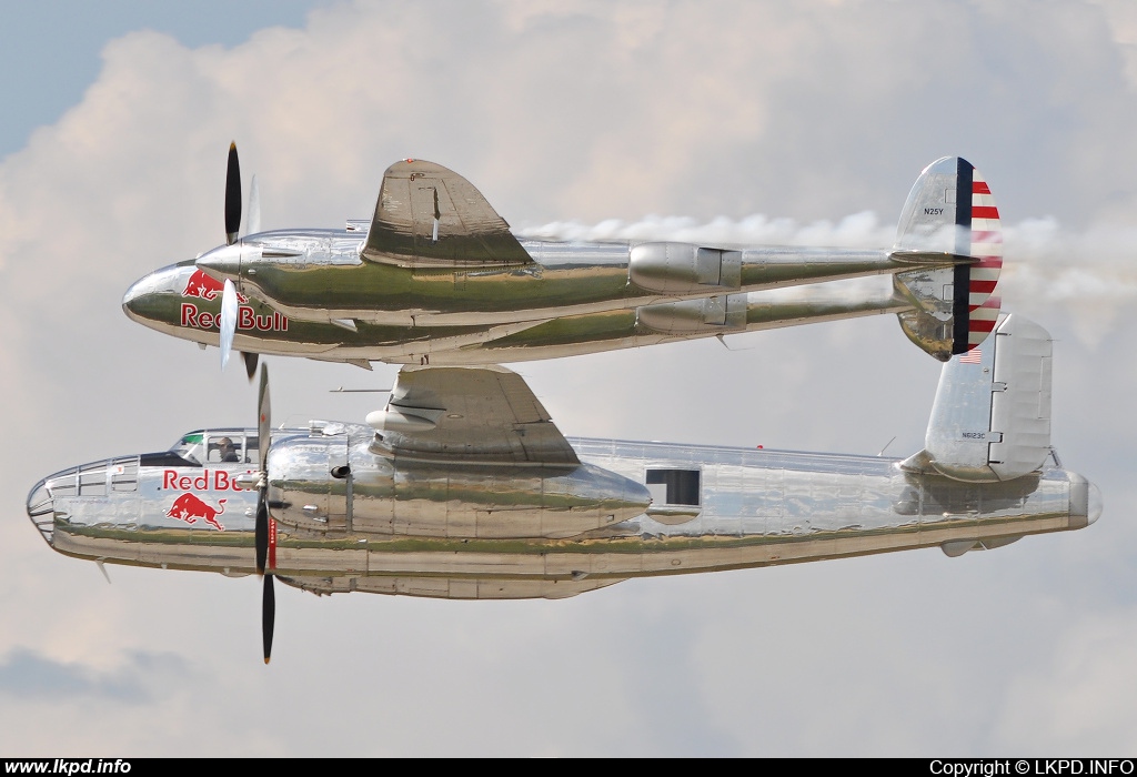 The Flying Bulls – Lockheed P-38L Lightning N25Y