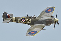 Private/Soukrom – Supermarine 361 Spitfire LF16E G-MXVI