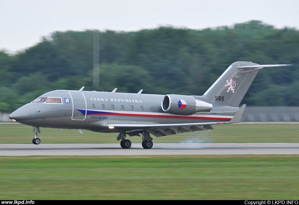 Czech Air Force – Canadair CL-600-2B16 Challenger 601-3A  5105