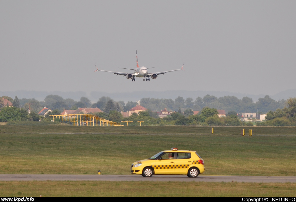 Smart Wings – Boeing B737-8 MAX OK-SWB