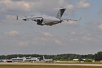 USAF – McDonnell Douglas C-17A Globemaster 10-0220