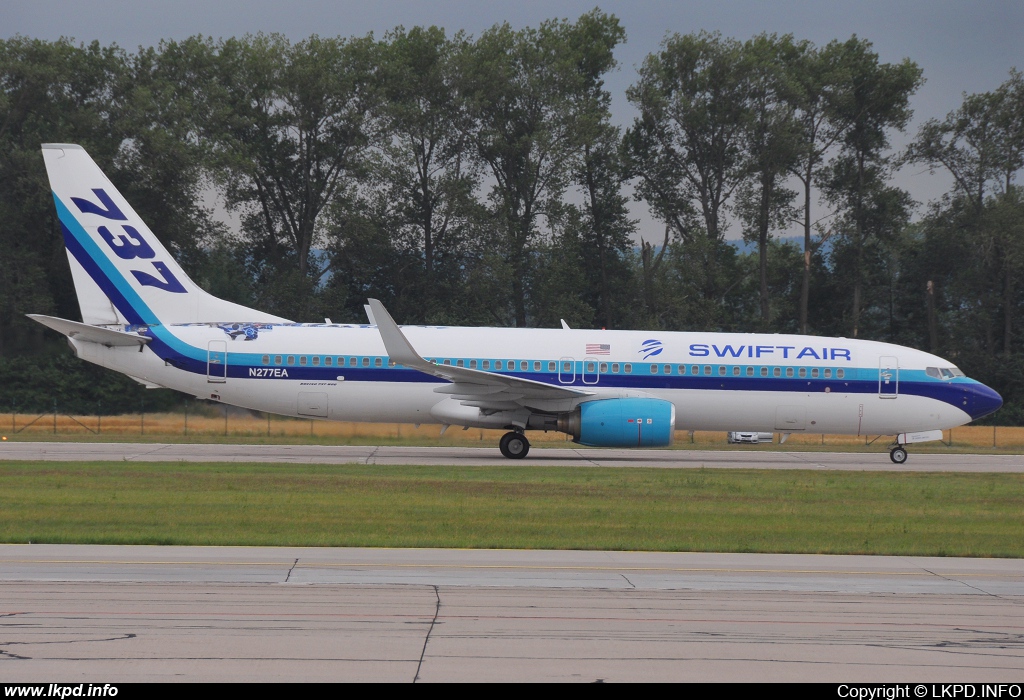 Swiftair – Boeing B737-8CX N277EA